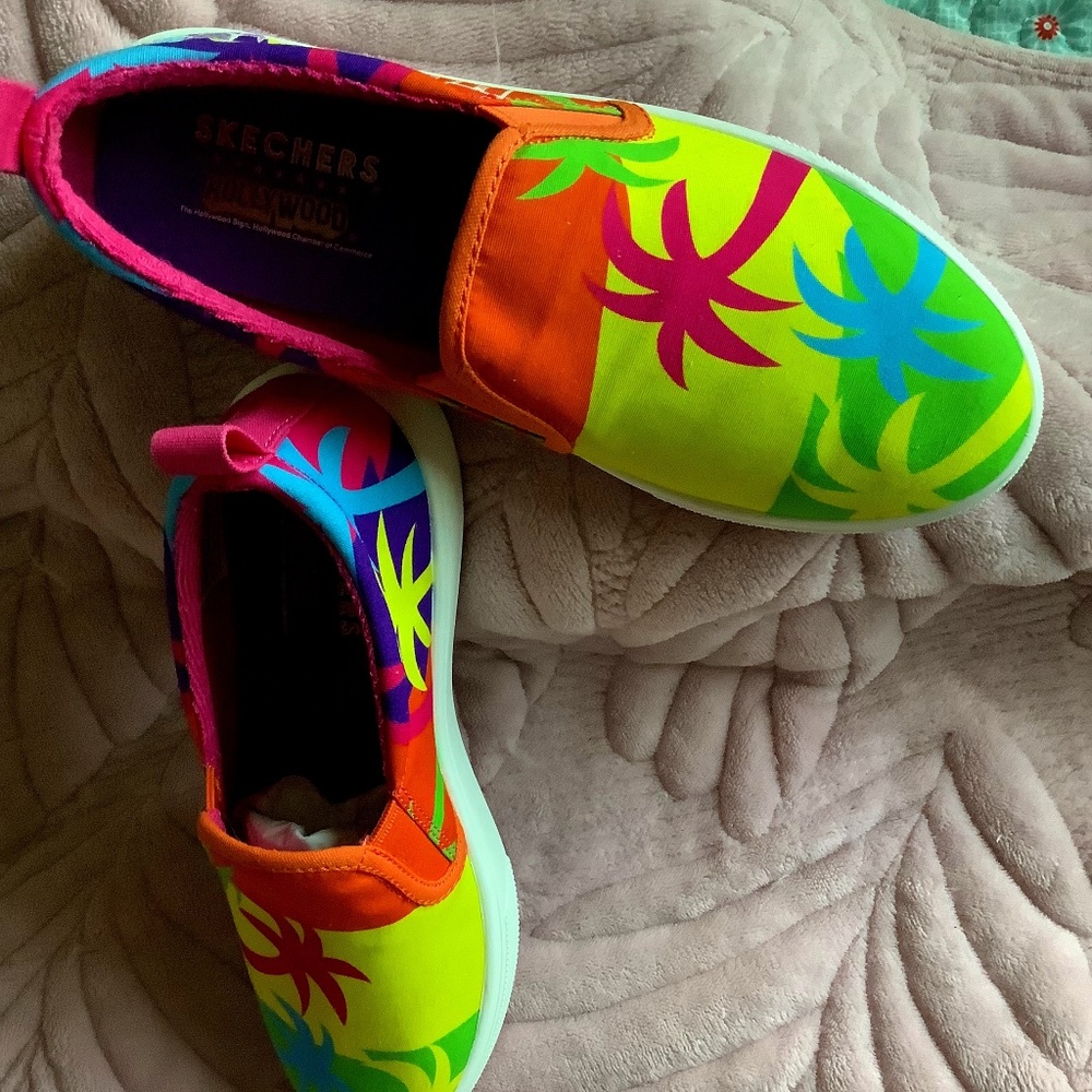 Skechers “Hollywood Limited edition “ slip on